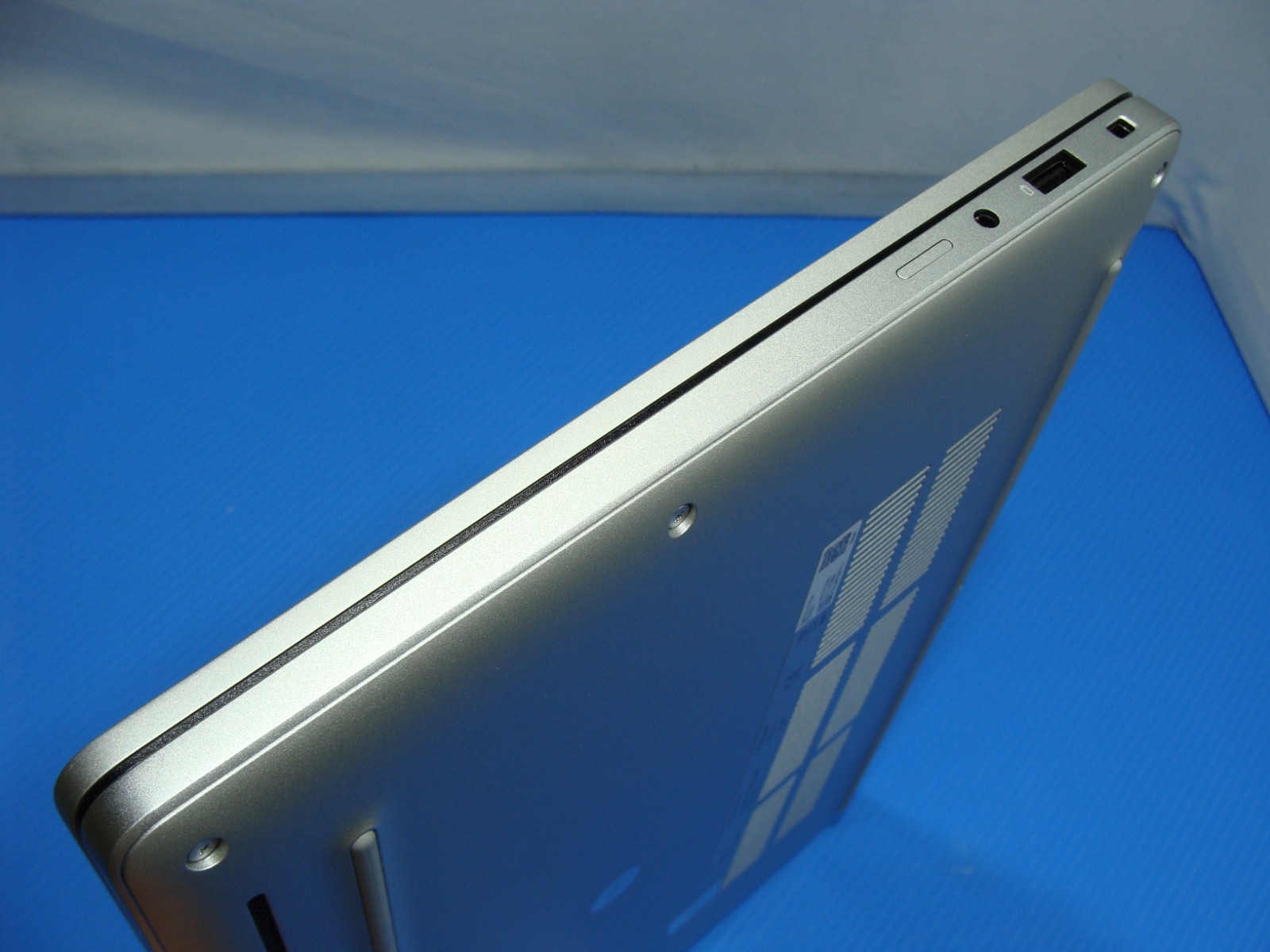 Dell Pro 14 Plus PB14250 14″FHD+ Ultra 5 238V 32GB 512GB Warranty 2030 Win 11PRO