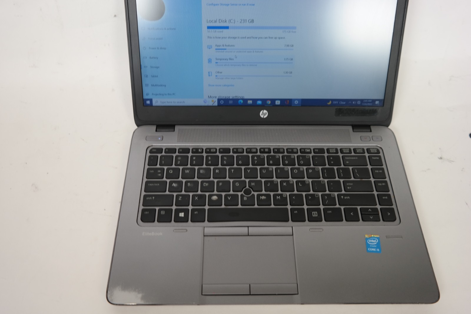HP EliteBook 840 G2- intel i5 – 4GB RAM – 250GB HDD – Windows 10 -Damaged Screen