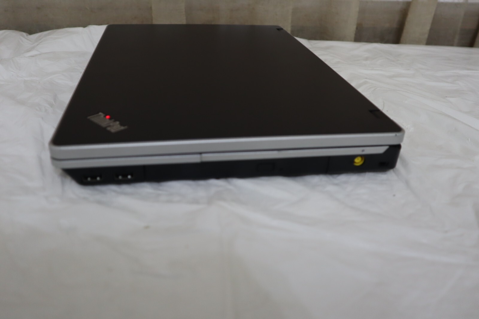 Lenovo Laptop ThinkPad Edge 031946U i3 CPU M380 @ 2.53GHz 2.0 GB Ram w/ Charger