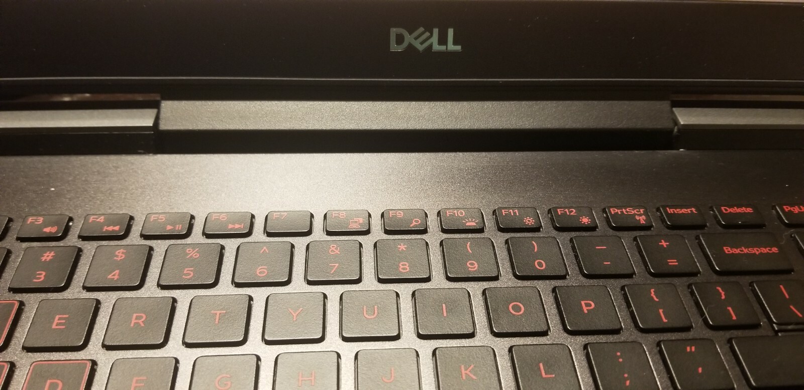 Inspiron 15 – 7577 Windows 10 Pro