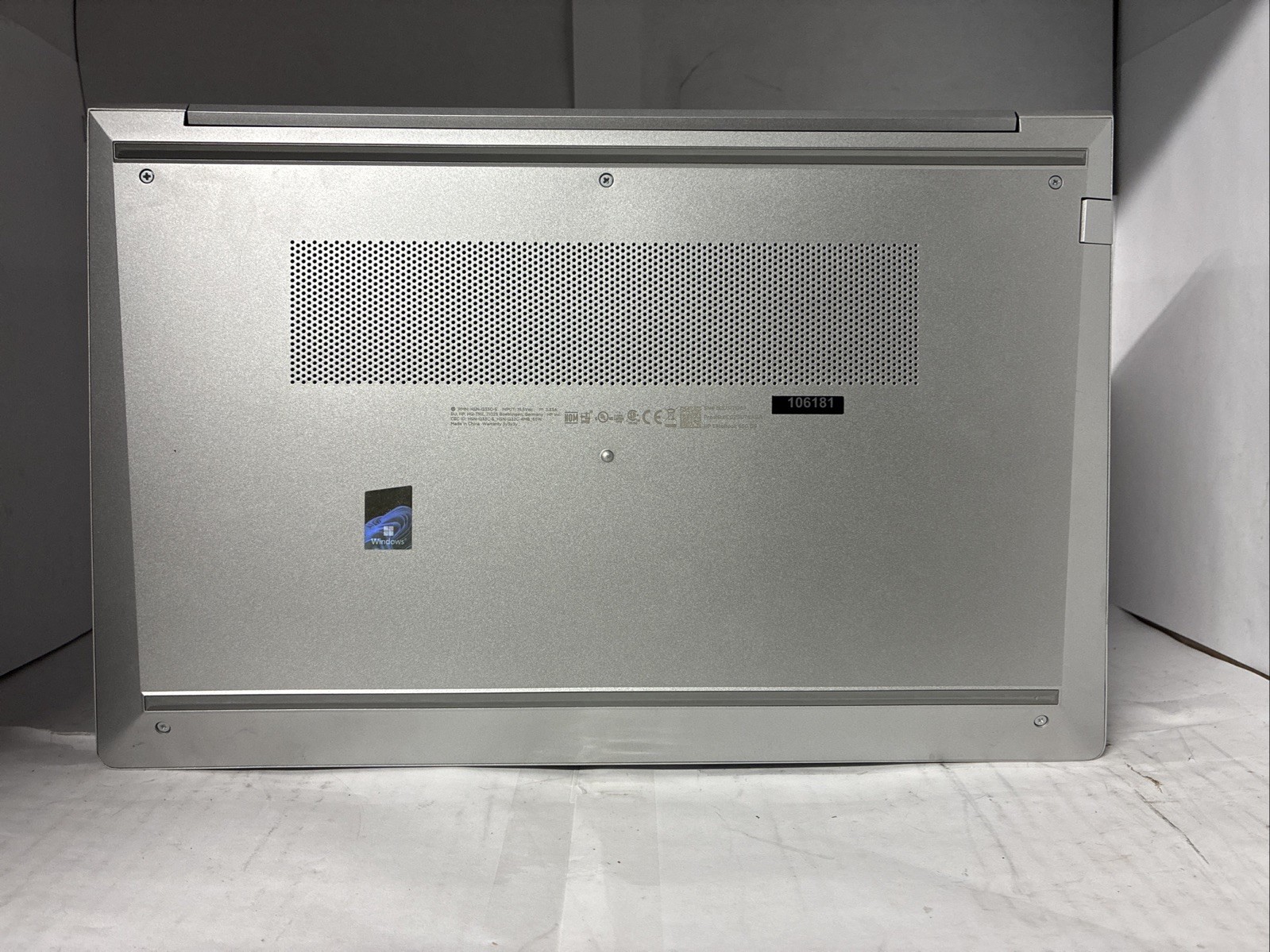 HP EliteBook 650 G9 15.6″ i5-12th Gen 16GB RAM 238GB SSD Win 11 charger-used