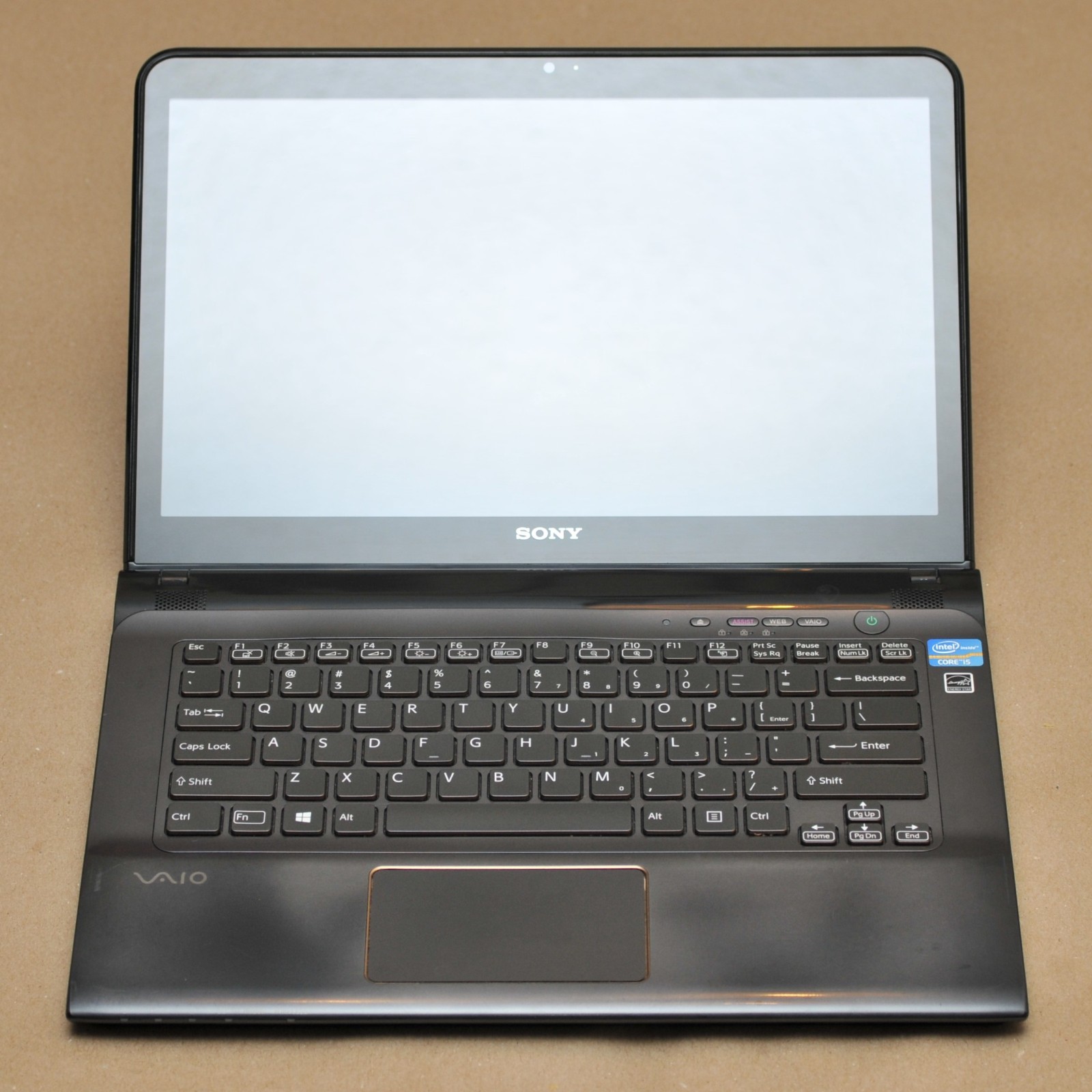Sony VAIO SVE14A35CXH i5-3230M Intel HD 4000 1TB HDD 6GB RAM Windows 7