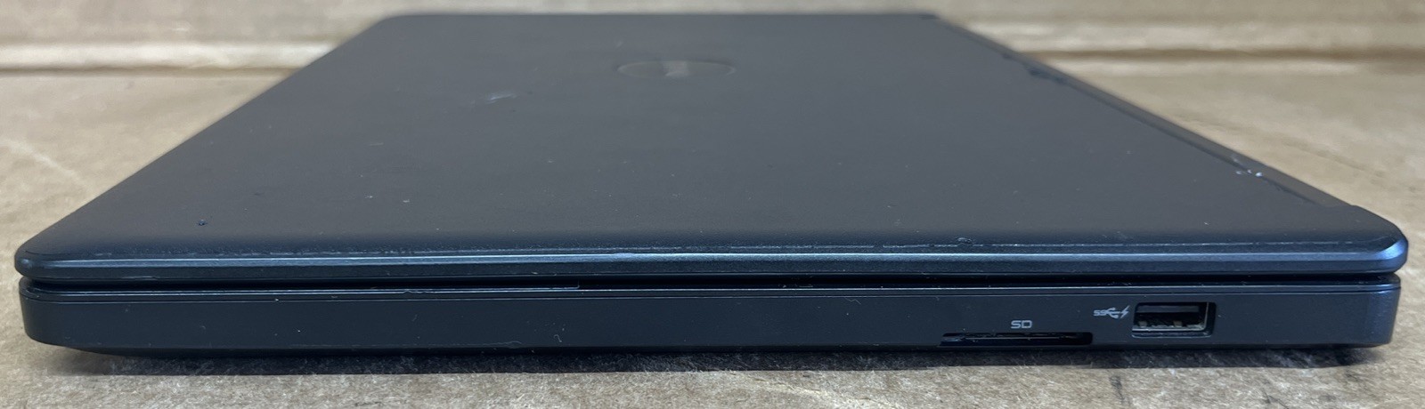 Dell Latitude E5450, Intel i5-5300 @2.30GHz, 4GB RAM, NO SSD, Boots to BIOS