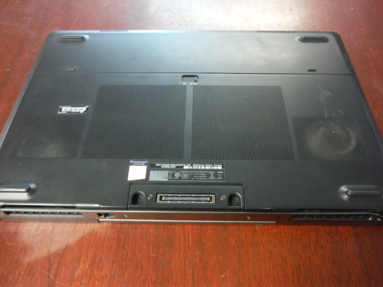 DELL PRECISION 7720 Xeon E3-1505M v6 32 GB RAM 512 GB SSD Win 11 PRO