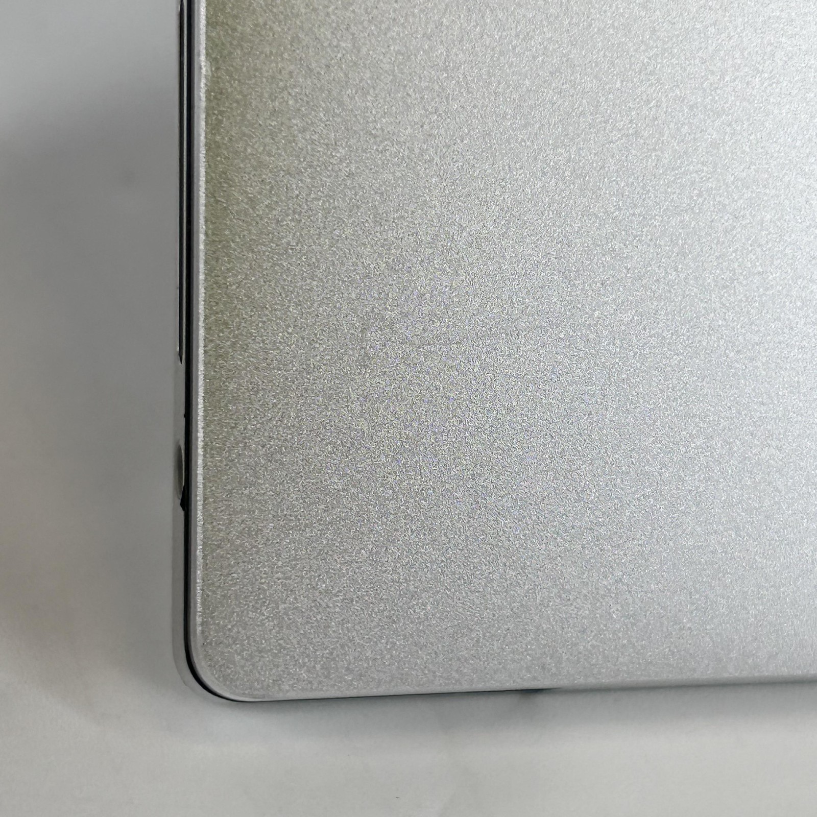Dell XPS 15 9520 FHD+ 2.5 GHz i9-12900HK 16GB 1TB SSD RTX 3050 Ti Very Good