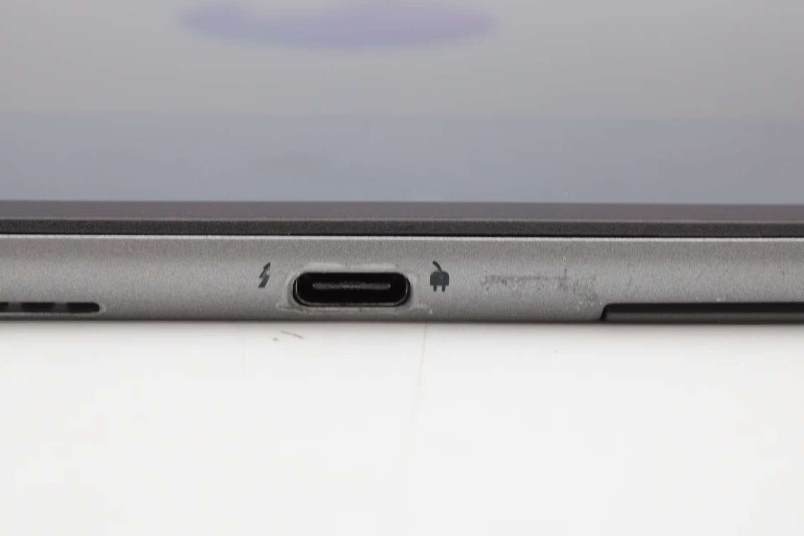Dell Latitude 7320 Detachable 13″ i5-1140G7, 256GB NVMe, 16GB RAM, No keyboard