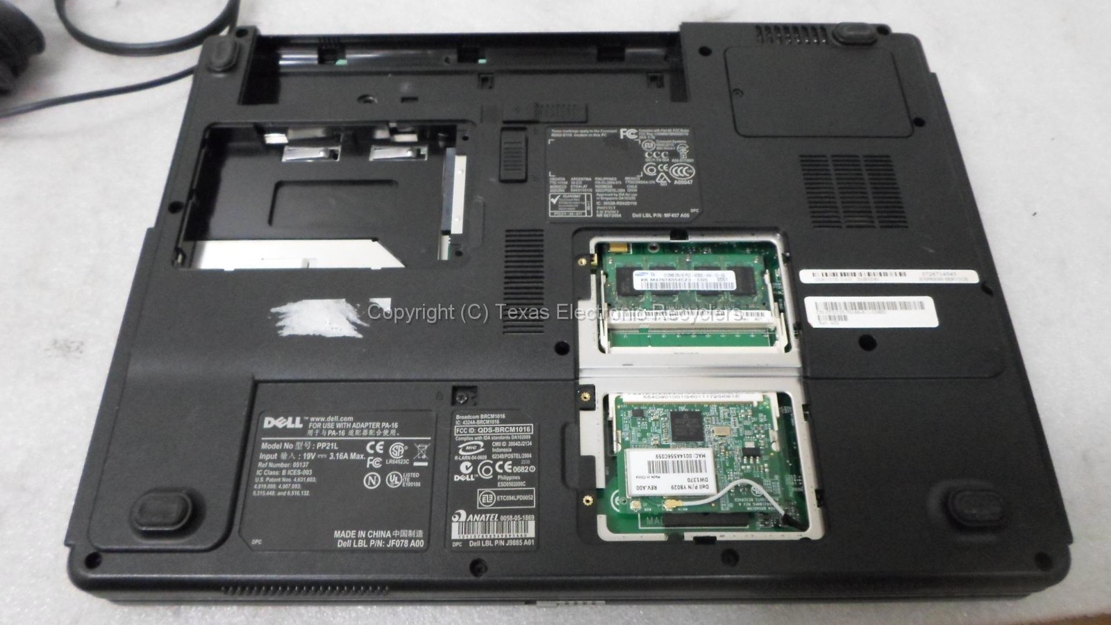 Dell Inspiron B120 14.1″ Celeron 1.40GHz CPU 512MB RAM – NO HDD, BATTERY OR AC