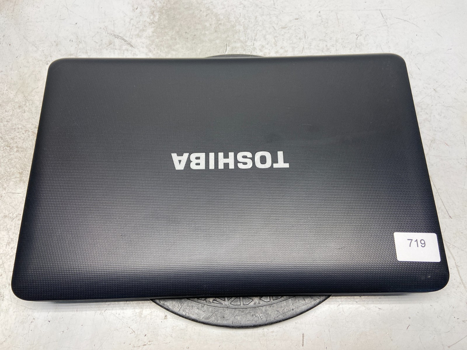 Toshiba Satellite C655-S5212 Intel i3-2310M 2.1GHz 3 GB NO HDD