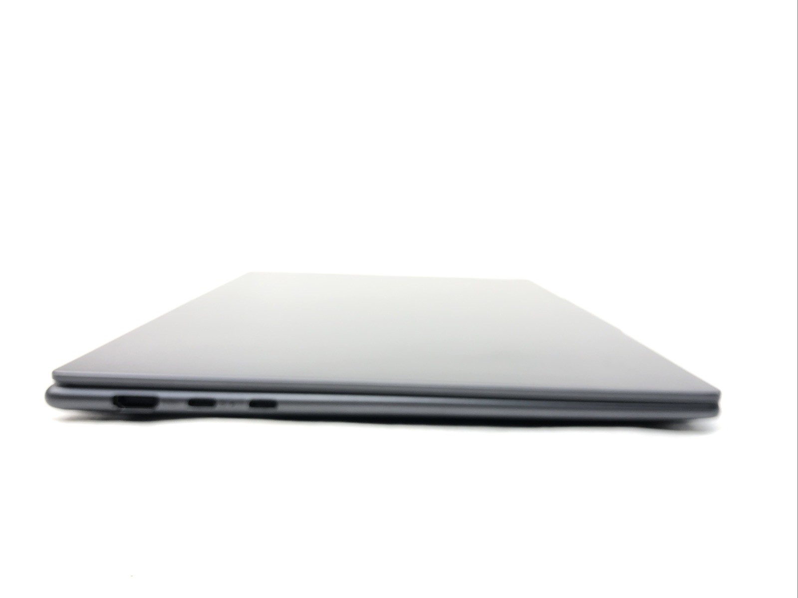 Lenovo Slim Pro 7, AMD Ryzen 7735HS, RTX 3050, 16GB RAM, NO SSD/OS, FOR PARTS