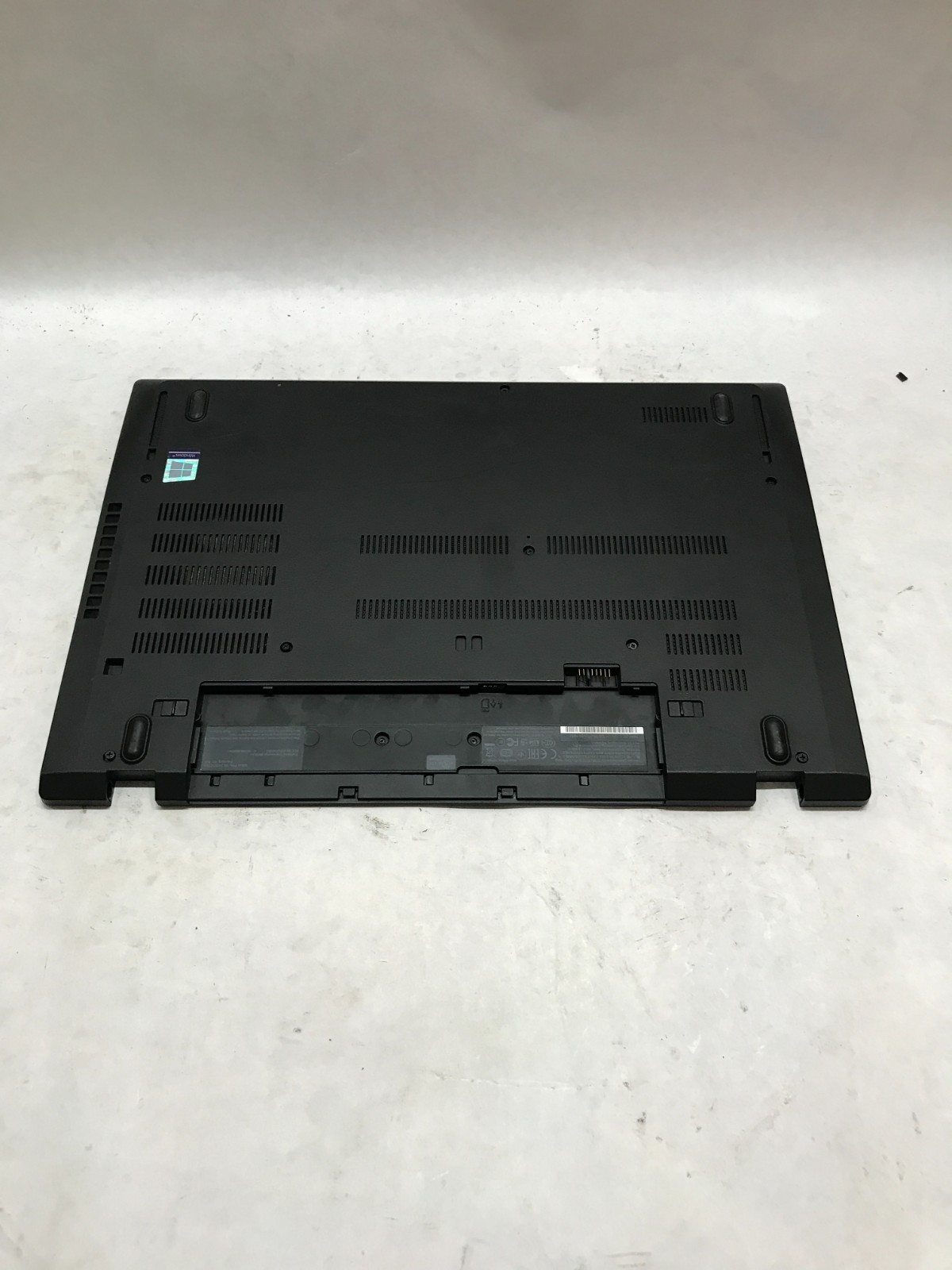 Lenovo Thinkpad P52s 15″ Intel Core i5 NO RAM NO SSD/OS For Parts READ DESC – DW