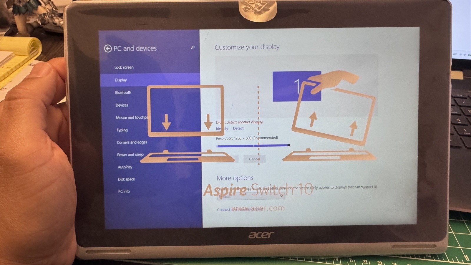 Acer Aspire Switch 10 10.1″ 2-in-1 Detachable Touch 2GB 64GB Win 8.1 in Gray