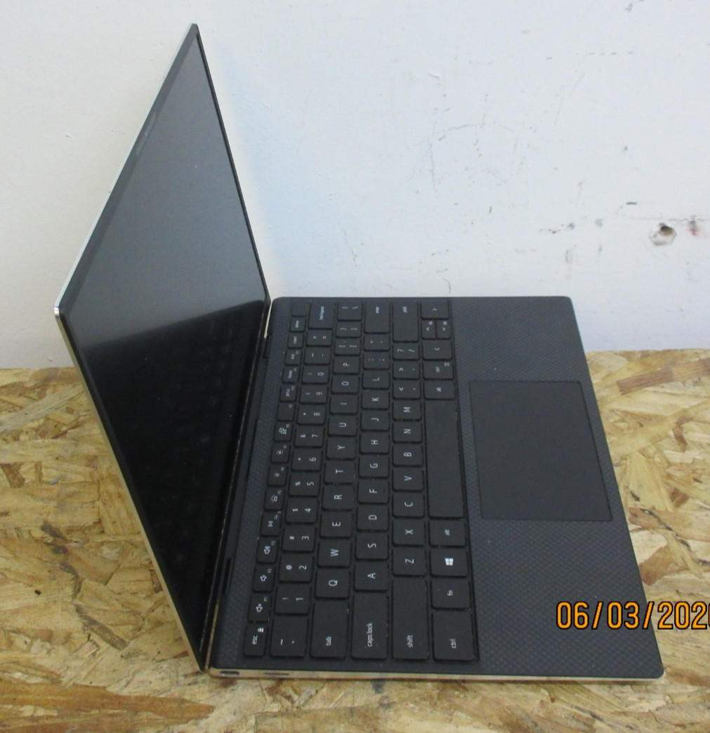 Dell XPS 13 9300 Intel Core i5-10TH @ 1.0GHz 8GB RAM 512GB SSD WIN11P LAPTOP.