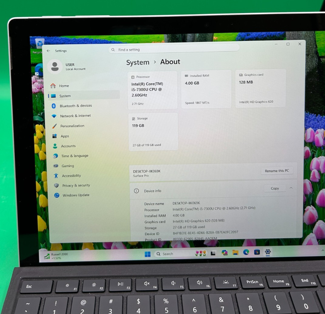 Microsoft Surface Pro 5 1796 12.3″ i5-7300U 2.60GHz 4GB RAM 128GB SSD Win 11 Pro