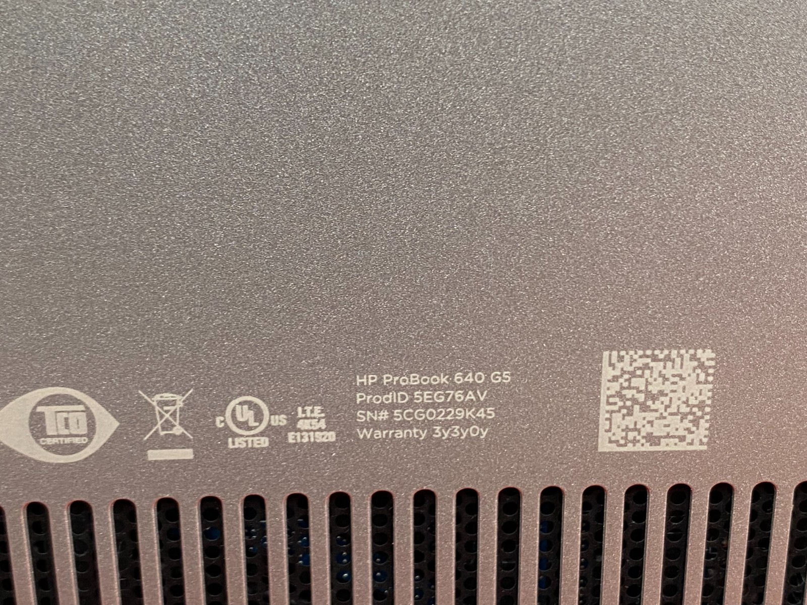 HP PROBOOK 640 G5 14″ i7-8665U 8GB RAM 250GB SSD WINDOWS 11 PRO+CHARGER GRADE B-