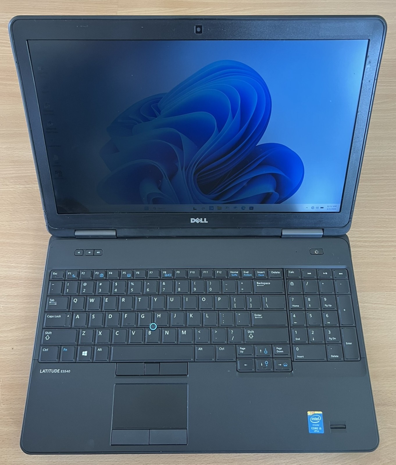Dell Latitude E5540 8GB RAM 128GB SATA SSD 15.6″ Intel Core i5 DVDROM Win 11 Pro