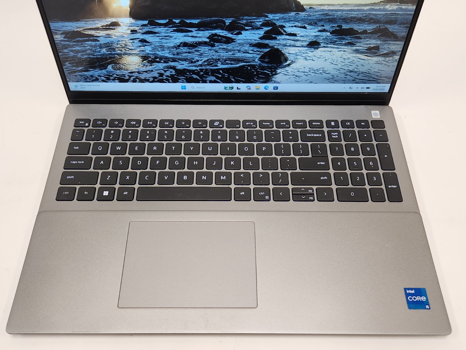 Dell Vostro 5620 Laptop Intel Core i5-1240P 1.7GHz 8GB RAM 256GB SSD W11P + AC