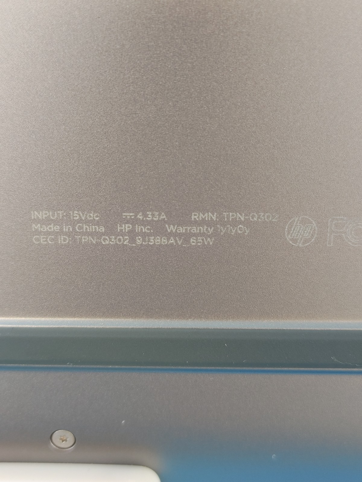 HP OmniBook Ultra Laptop 14-FD0013DX AMD Ryzen AI9 365 32GB RAM 1TB SSD