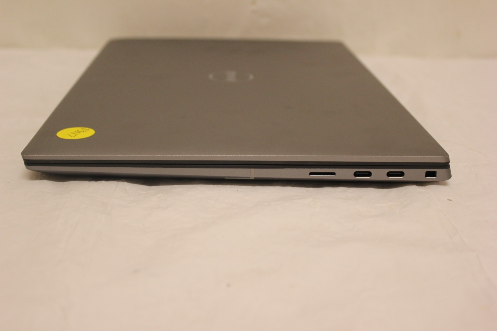 Dell Precision 5490 14″ Core Ultra 7 165H 3.8GHz 32GB RAM 1TB SSD RTX 2000 D2