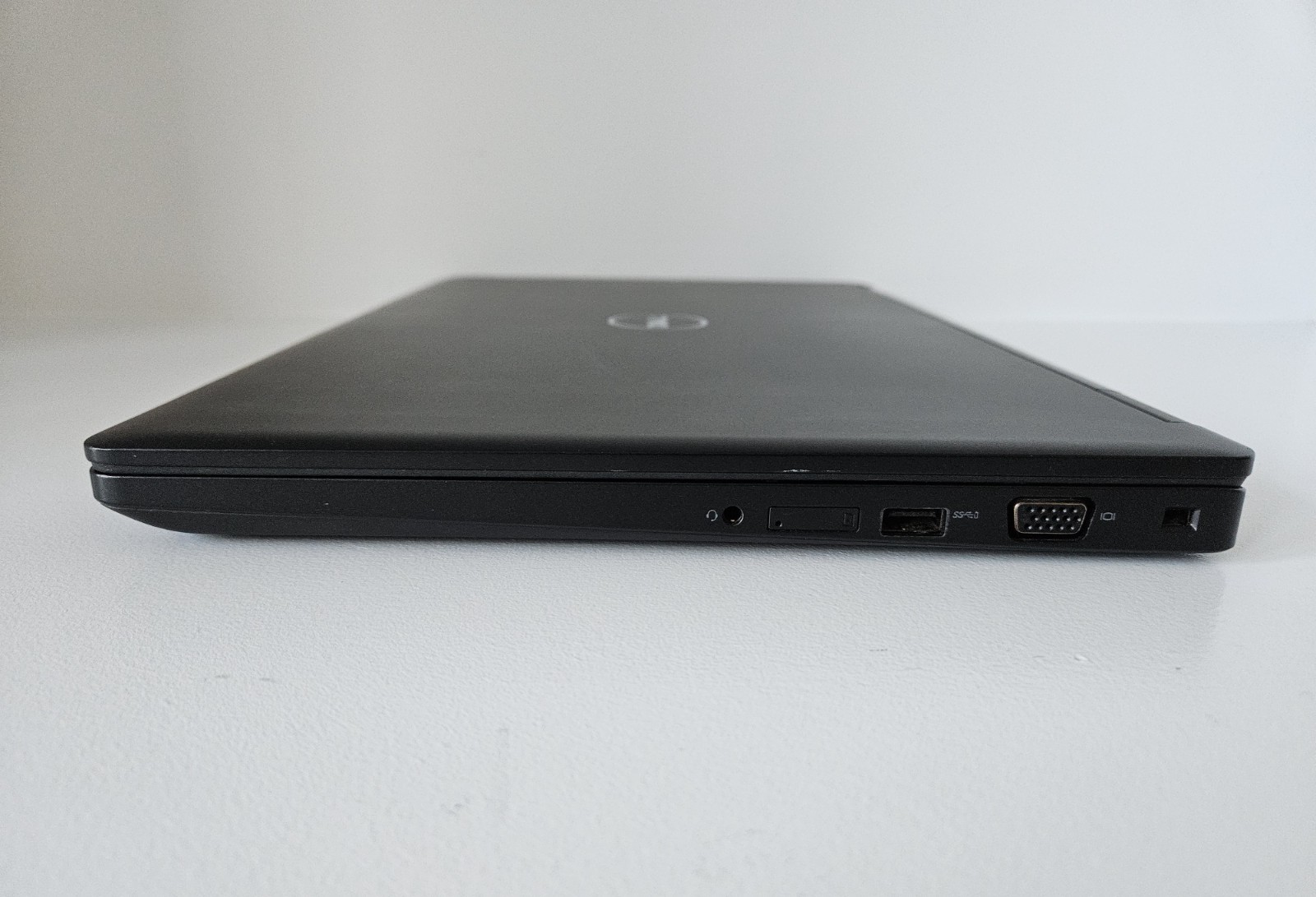 Dell Precision 3520 Core i7-7820HQ 2.9GHz 16GB 256GB NVMe NVIDIA M620 Win 11 Pro