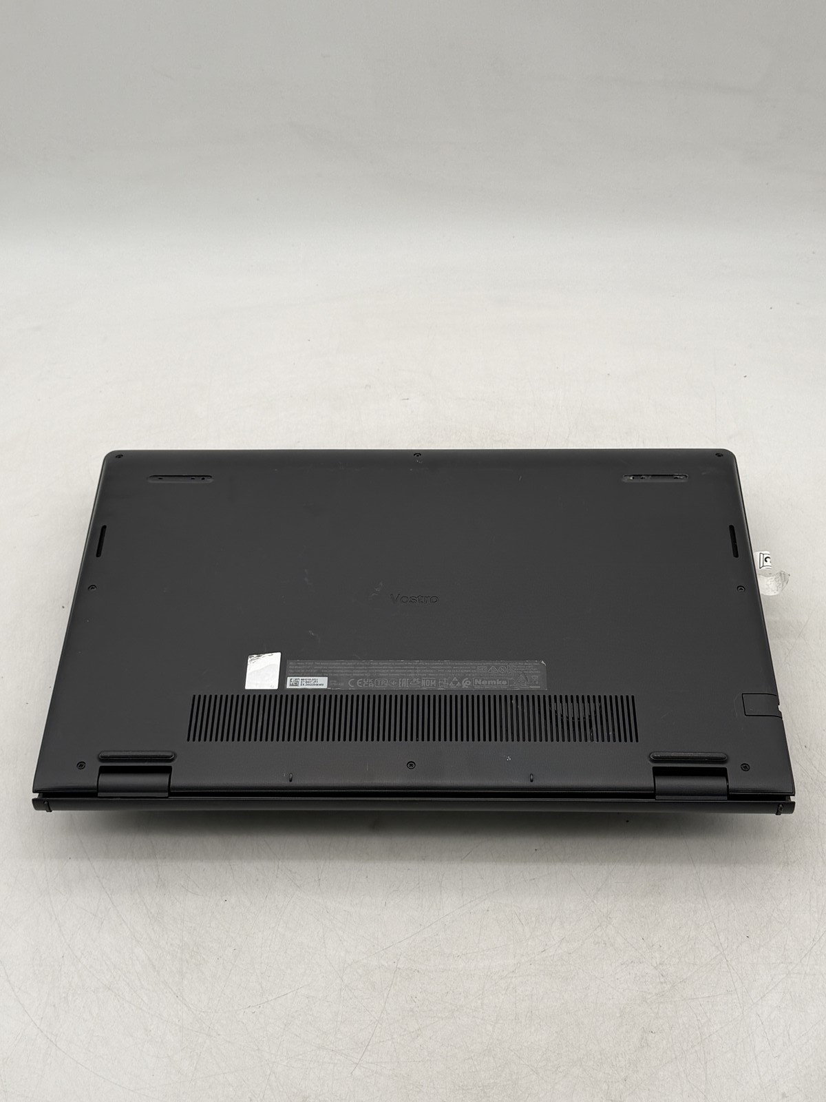 Dell Vostro 15 (3510) 15.6in i3-1115G4 8GB 256GB No OS [Read]