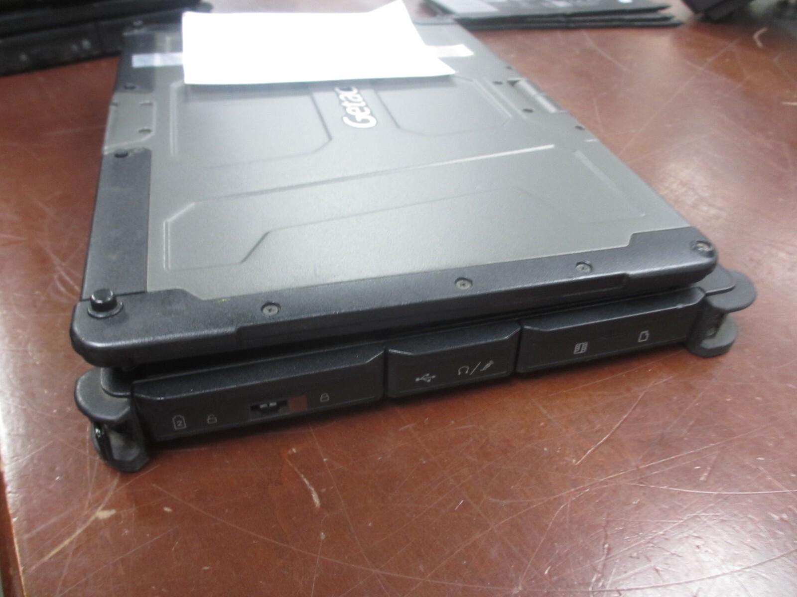 Getac V110 G2 i5 5200U 2.20GHZ 4GB Web-Cam Laptop [NO HDD/CADDY/OS/AC/Pen]
