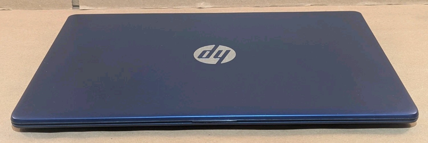 HP ‎14-CB171WM Stream 14″ (64GB, Intel Celeron N4000, 1.1 GHz, 4GB) Laptop Blue