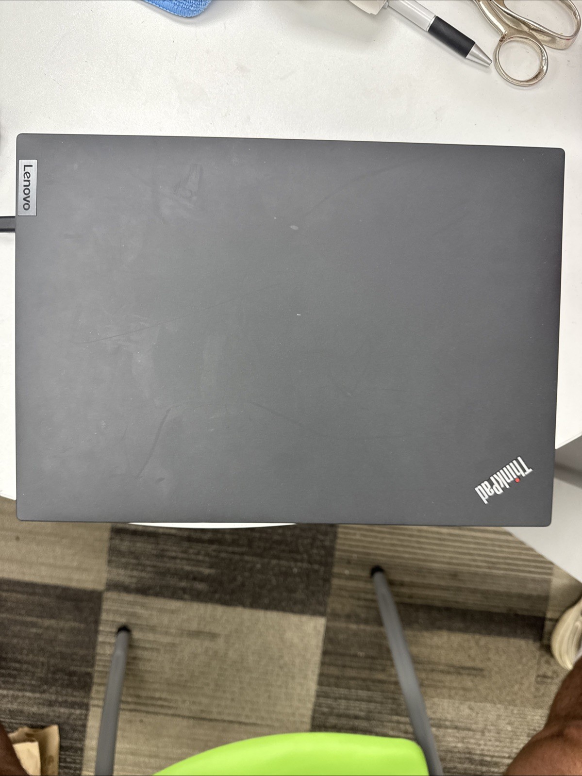 lenovo thinkpad T16 gen 2 Ryzen 7 pro ( boots to bios) No SSD