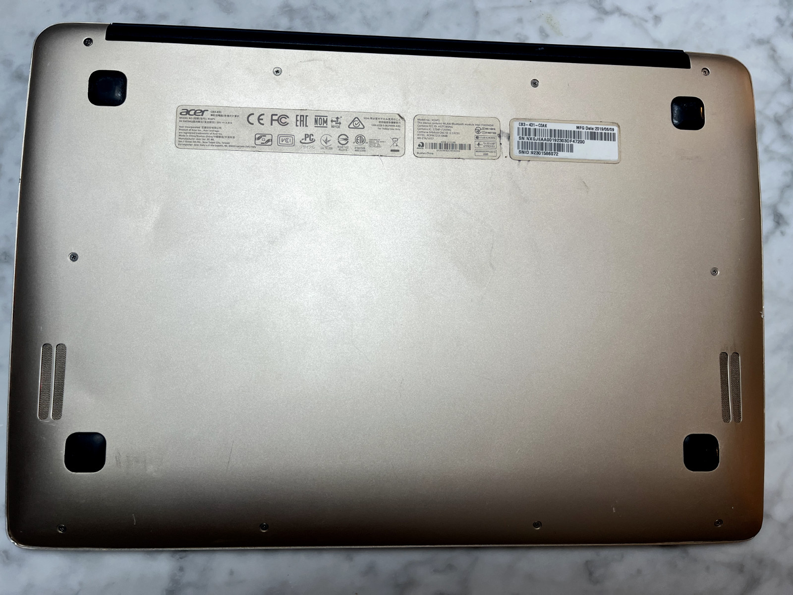 Acer Chromebook 14, Aluminum, 14-inch Full HD, Intel Celeron N3160, 4GB LPDDR3,