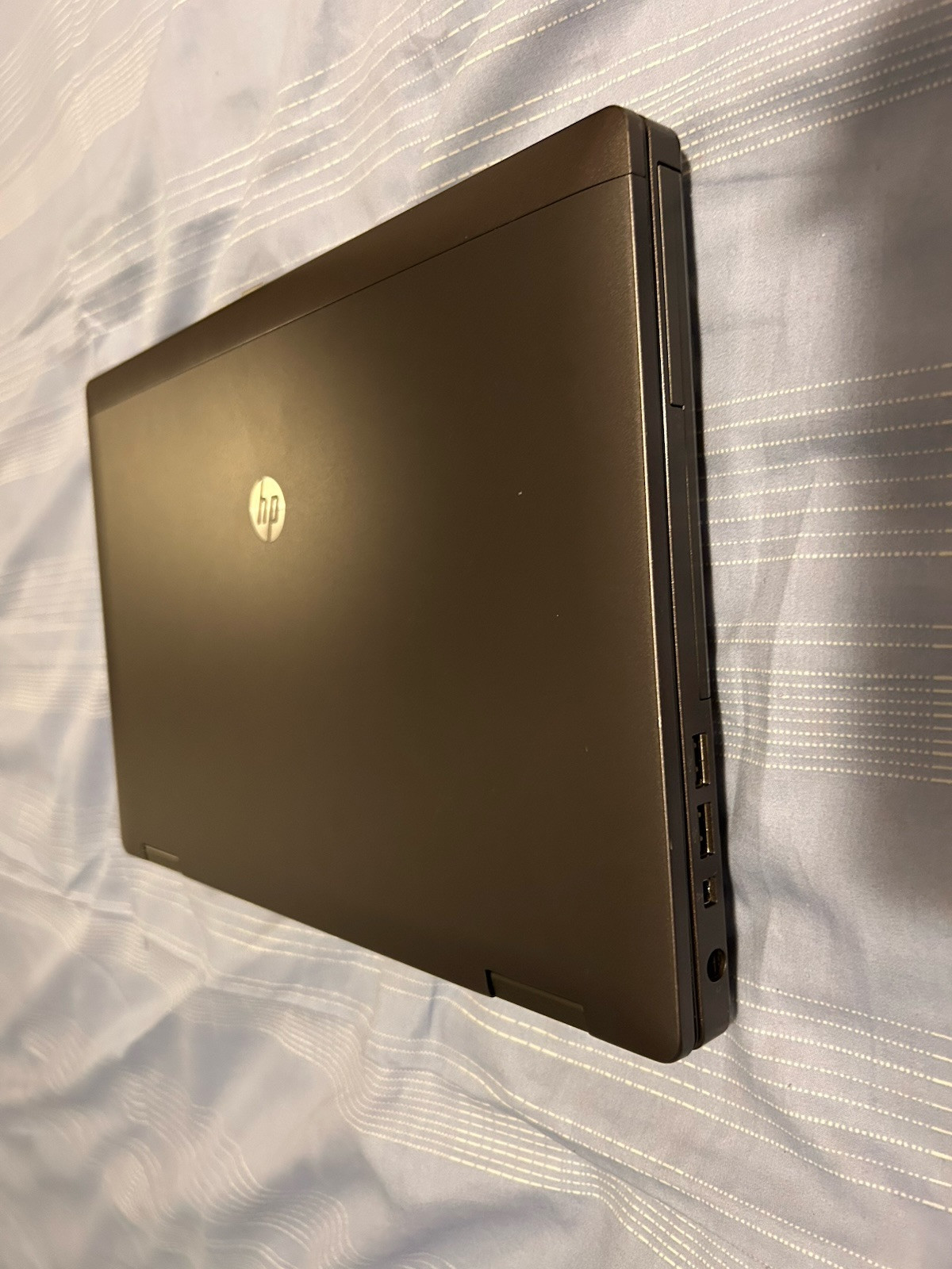 HP ProBook 6460b 14″ Laptop i5-2520M 2.5GHz 4GB DVD+RW Window XP SP3