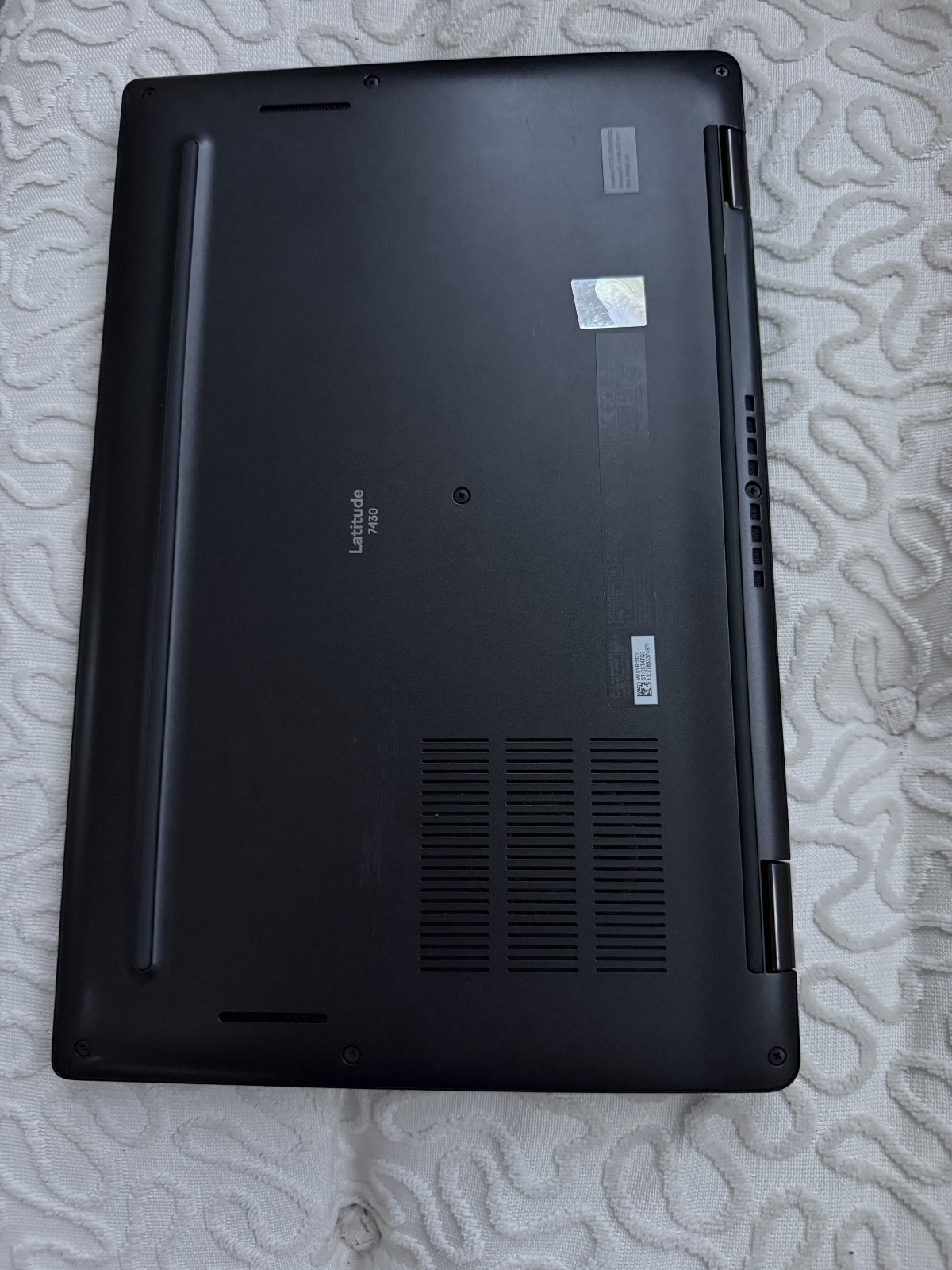 Dell Latitude 7430 i7 12th gen 1265u 2-in-1 16gb DDR4 3200MT 512gb NVMe SSD