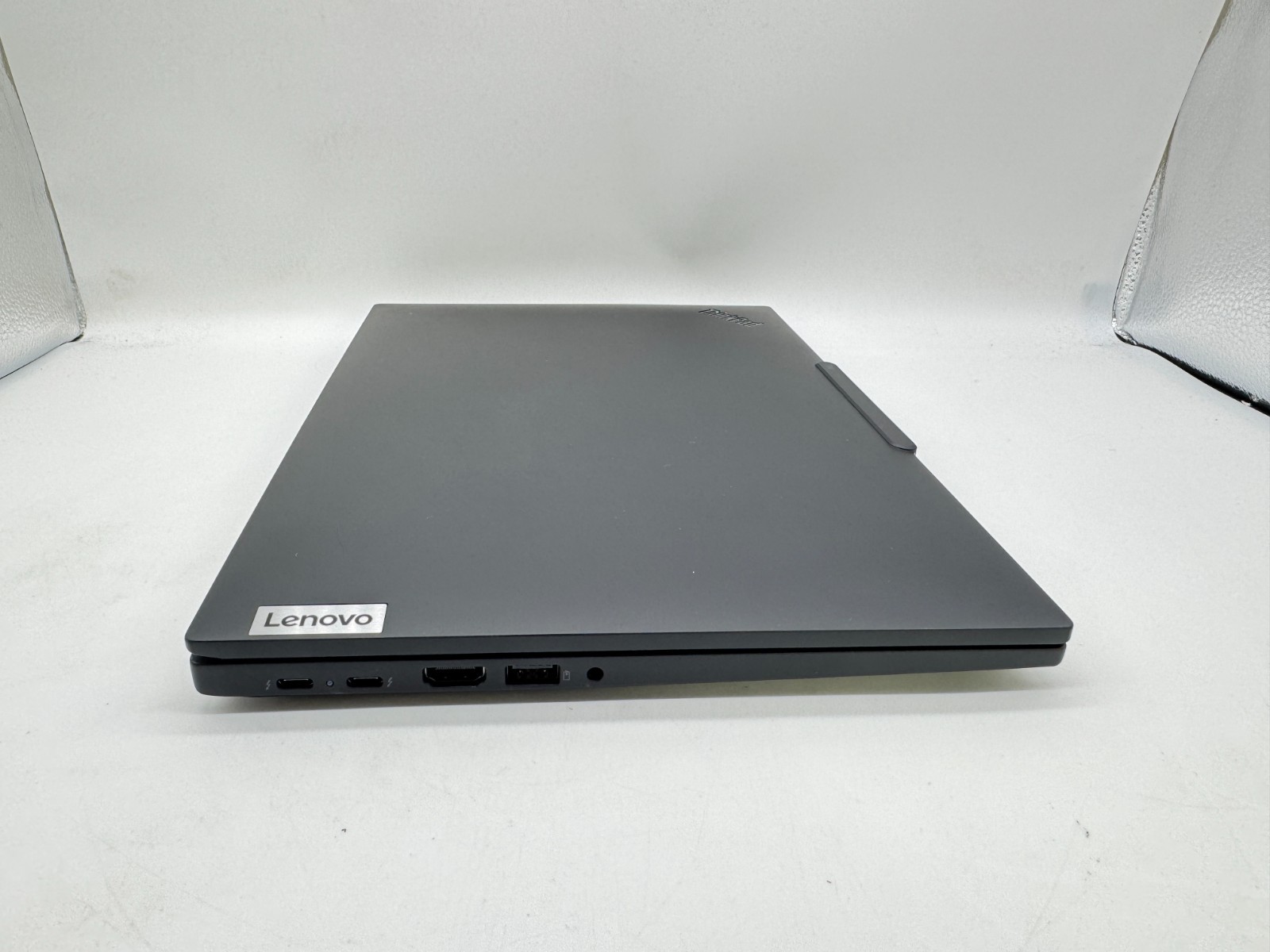 2025 Lenovo ThinkPad T14 Gen 5 intel Ultra 5 135U 16GB Ram 256GB SSD Excellent