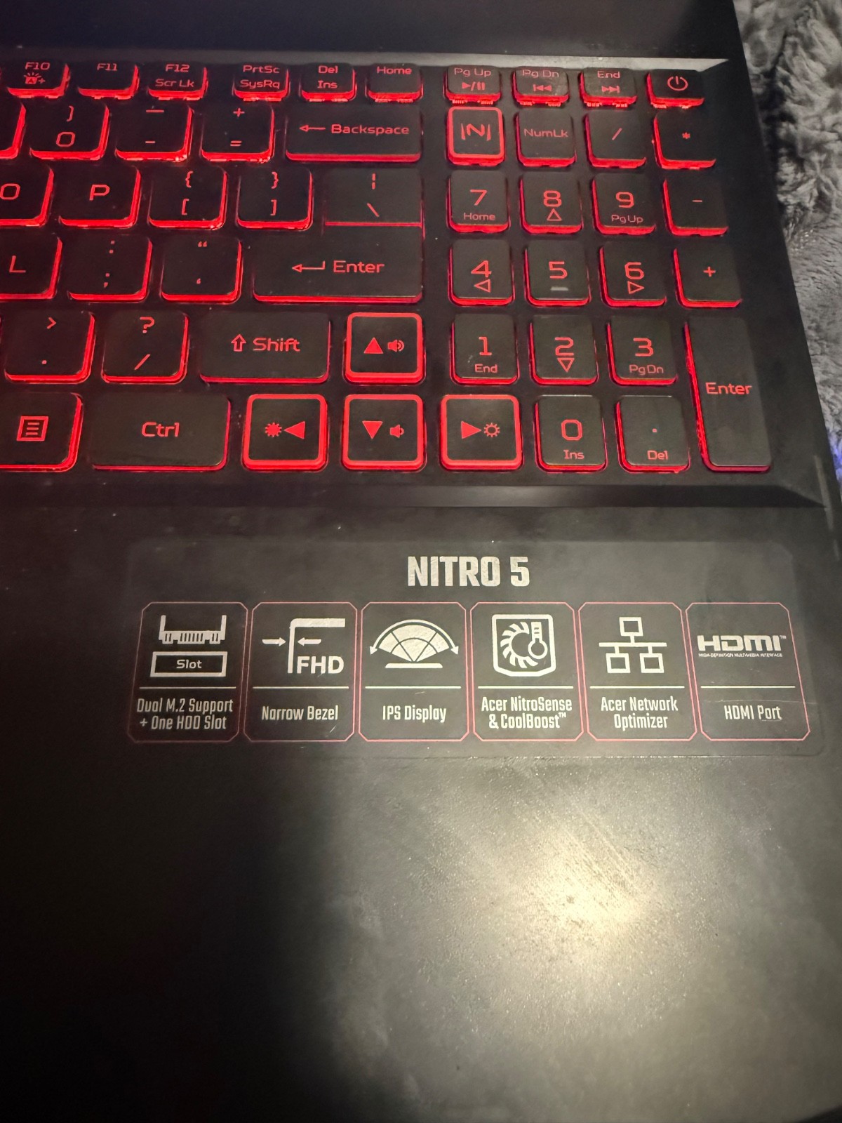 Acer Nitro 5 AN515-57-5700 15.6″ (512GB SSD, Intel Core i5-11400H, 2.7GHz, 16GB