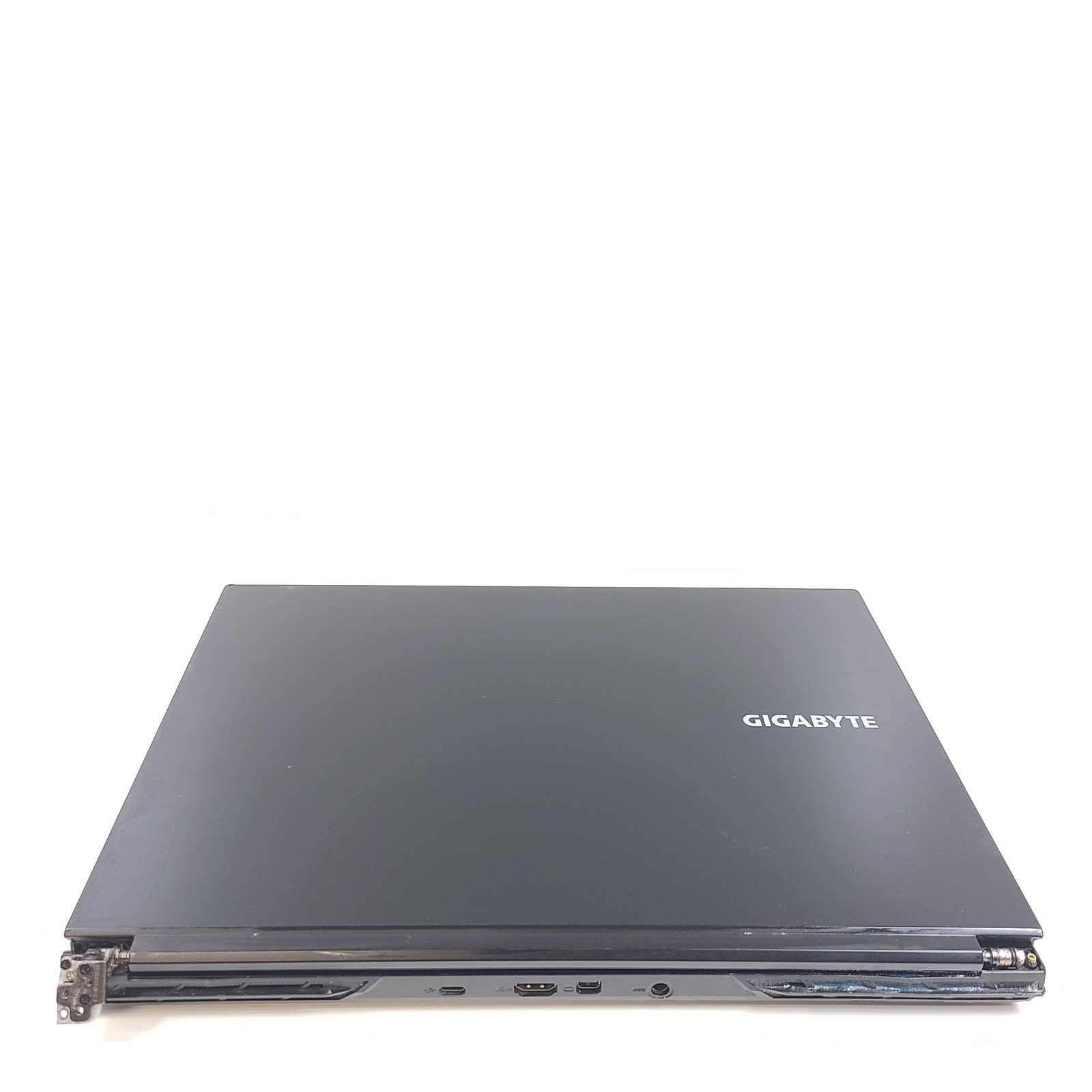 Gigabyte Notebook RC56 16″ Intel i-7 13620H @ 2.40 GHz NO SSD 16GB RAM FOR PARTS