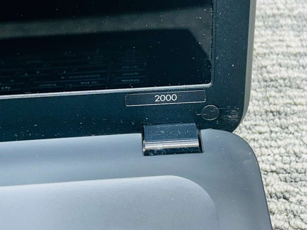 HP 2000-2d19WM 15.6″ Laptop AMD E-300 4GB 320GB Windows 8 Charger – 9734049