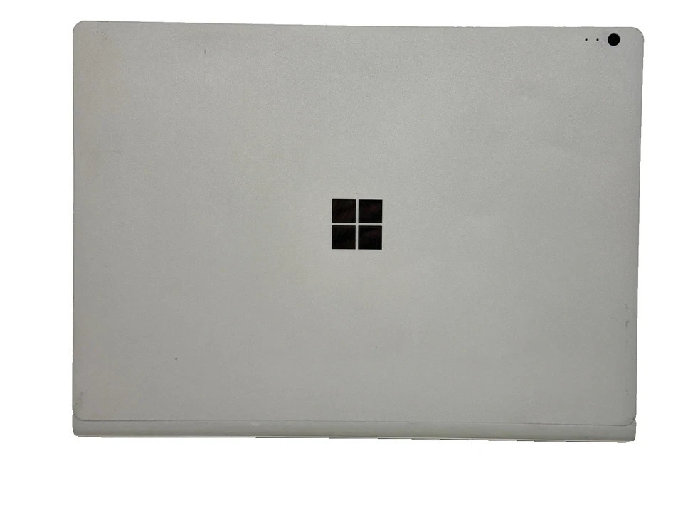 Microsoft Surface Book 2 (15″) i7-8650U, 16GB, 256GB, Silver *No Touchscreen*