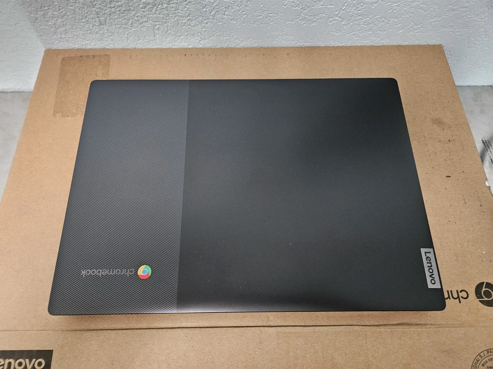 Lenovo IdeaPad 3 11 Chromebook Laptop,11.6″ HD , 4GB RAM, 64GB -Black *READ