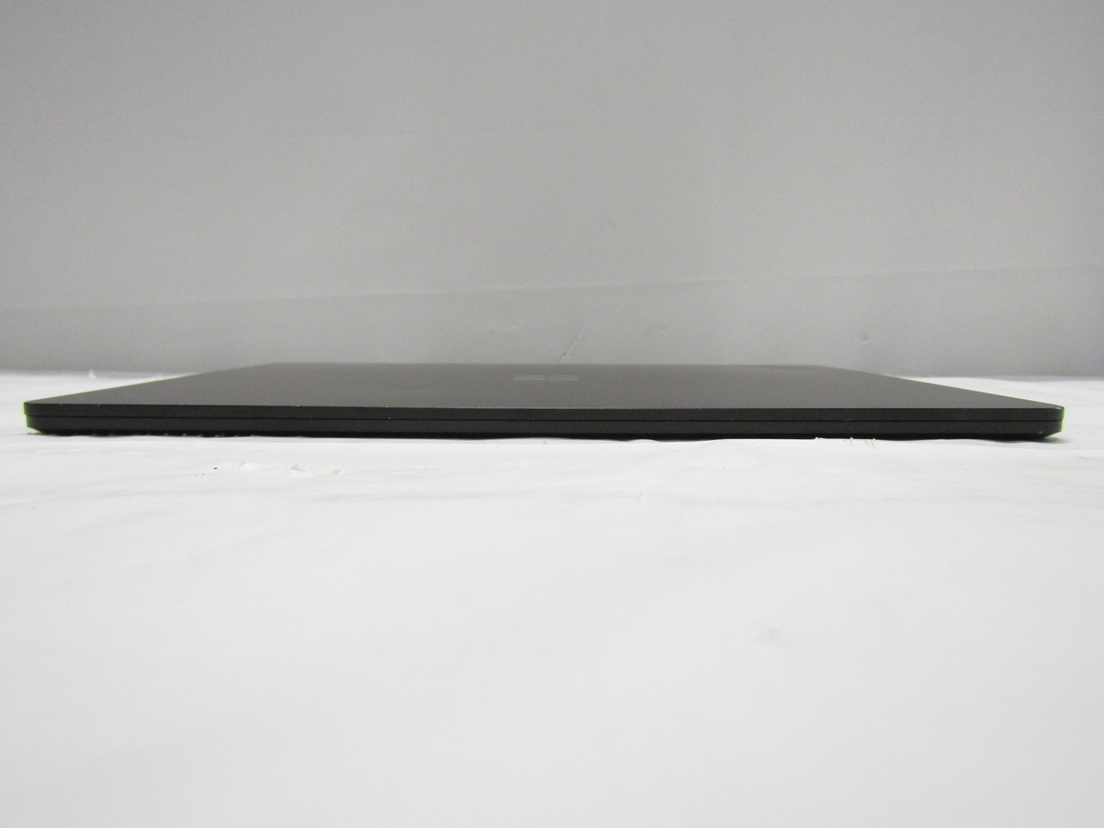 Microsoft Surface Laptop 5 1.60GHz i5-1245U 8GB RAM 256GB SSD 13.5″ Win 11 – D