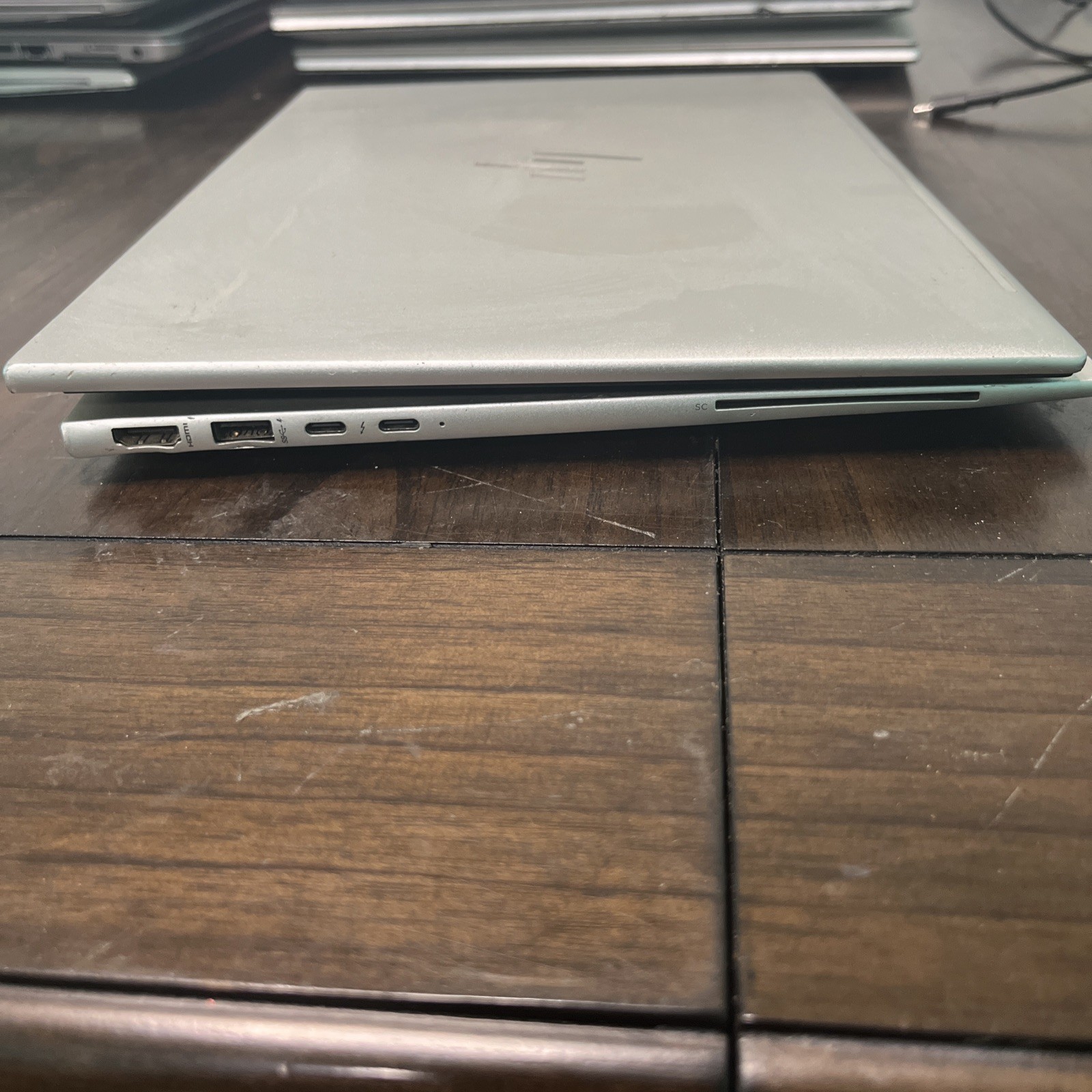 HP EliteBook 840 G10 Laptop i7 1365U 4.7GHz No Ram or SSD no power for parts