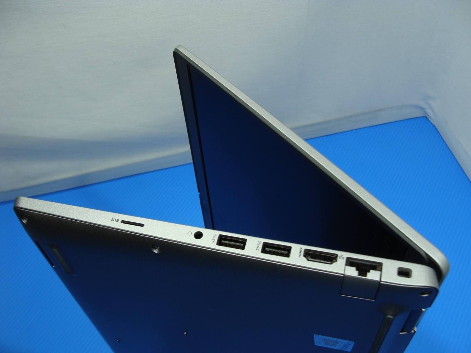 Dell Latitude 5420 14″FHD intel i5-1135G7 2.4GHz 16GB 256GB SSD W11Pro +Charger