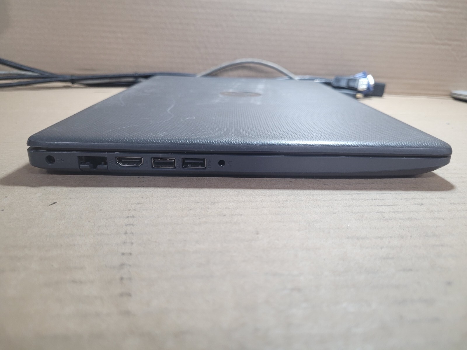 Hp model 15-db0050nr w/AMD A4-9125, 4GB RAM Laptop for Parts/Repair #0023