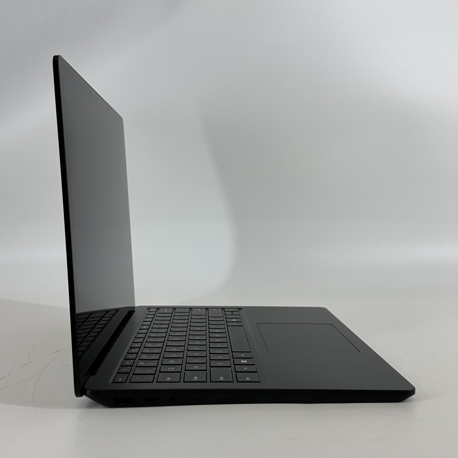 Microsoft Surface Laptop 6 13.5 2K TOUCH 3.8 GHz Ultra 7 165H 32GB 1TB SSD