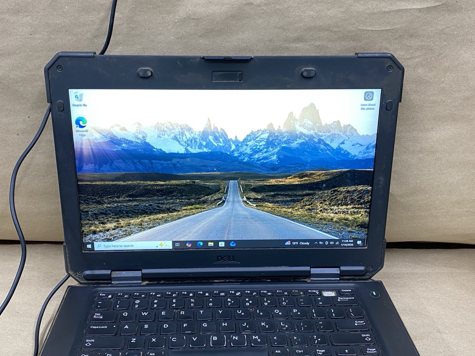 Dell Latitude 5424 Rugged – 14″ FHD – i5-8350U – 16GB – 256GB – Win 10 – READ