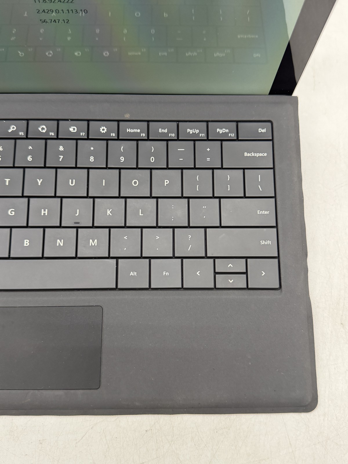 Microsoft Surface Pro 6 12.3in i5-8350U 8GB 128GB NO OS READ