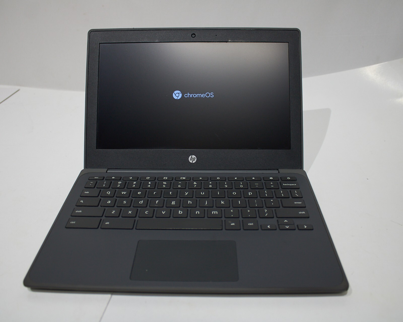 HP Chromebook 11.6″ G8 EE 1A762UT#ABA Celeron N4020 1.1GHz 4GB 32GB WIFI