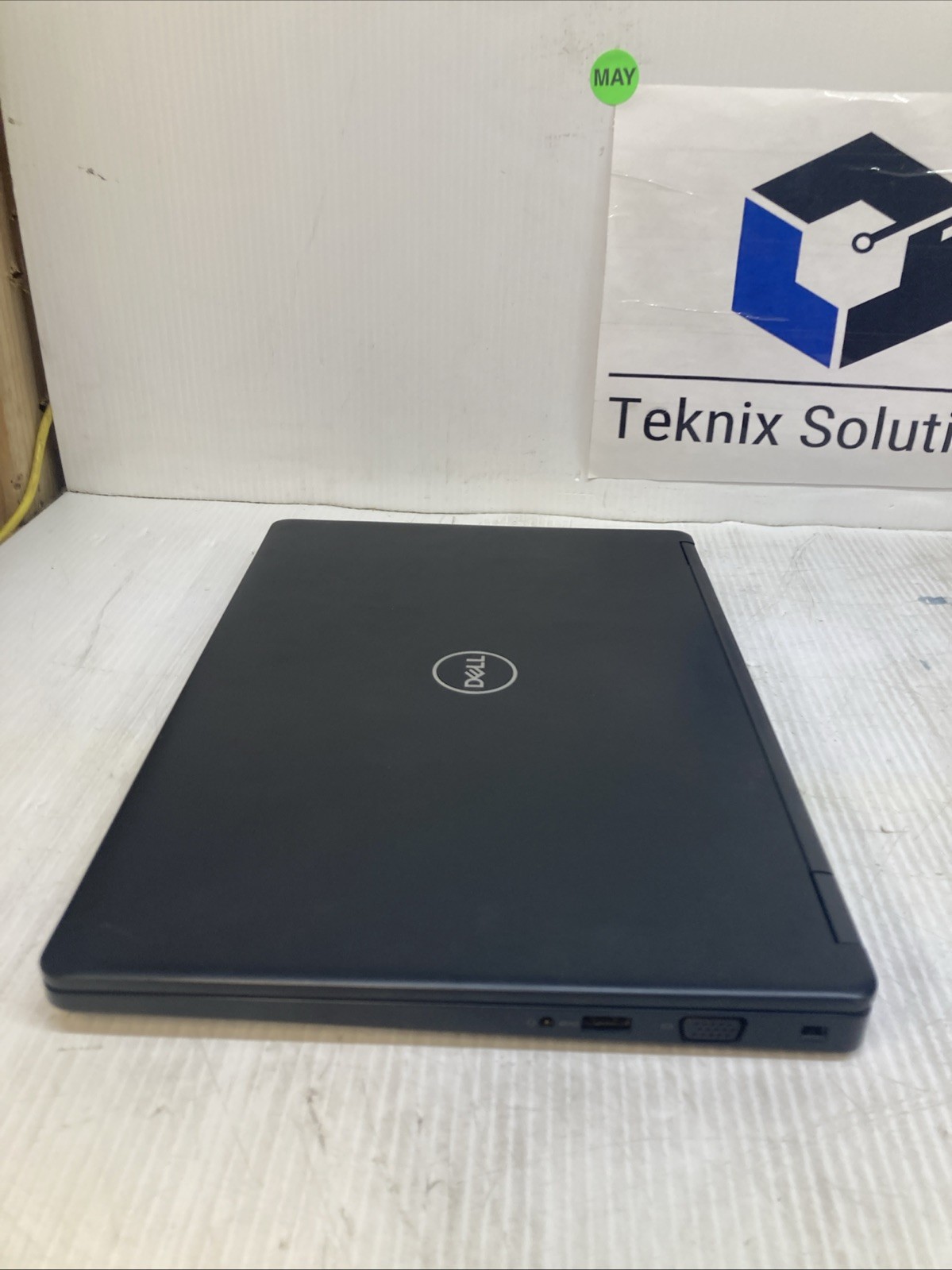 Dell Latitude 5491 Intel Core i5-8400 2.5GHz 4GB Memory 256GB SSD Win 11Pro