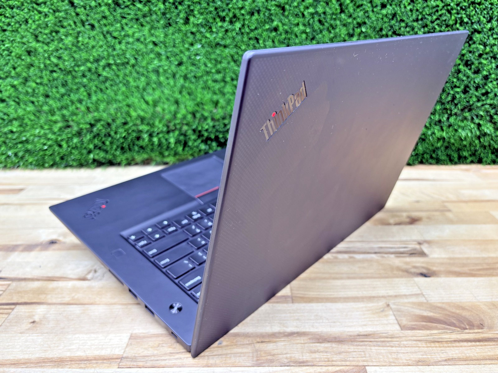 Lenovo ThinkPad P1 Gen 3 4K i9-10th Gen 2.40GHz 32GB 512GB SSD NVIDIA Q T2000*