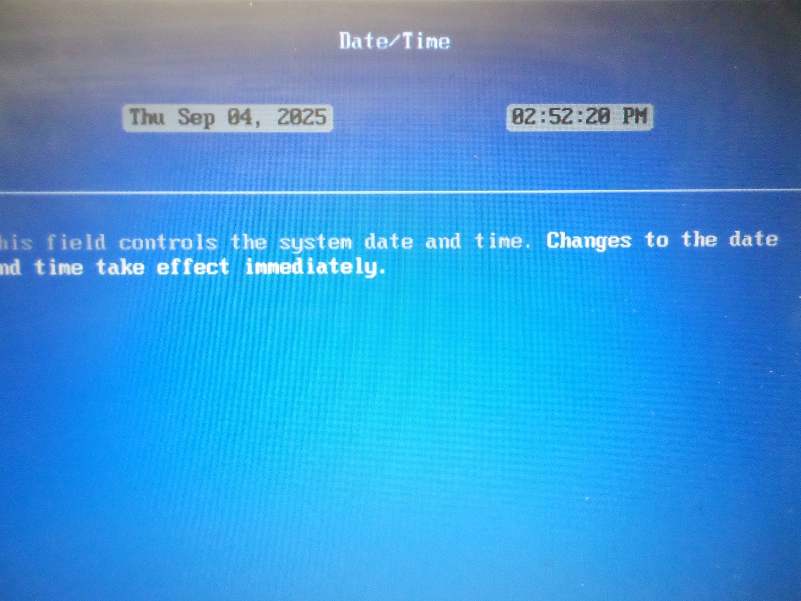 Dell D520 (1.66GHz/1GB/80GB/DVDROM) XGA, SERIAL Port, WINDOWS XP Pro