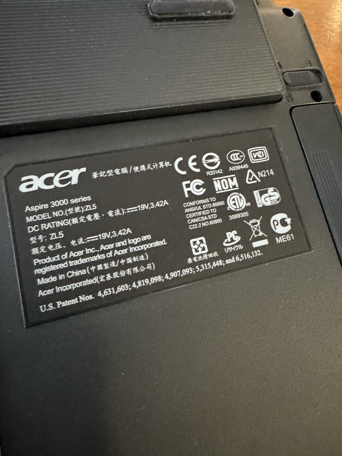 Acer Aspire 3000 Series Laptop 3004WLMi No Operating System