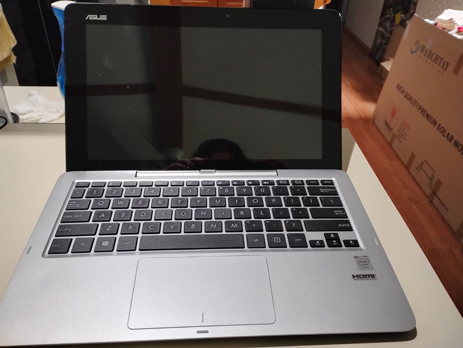 ASUS Transformer Book T200TA 11.6in. (64GB, Intel Atom Quad-Core, 1.46GHz, 4GB)