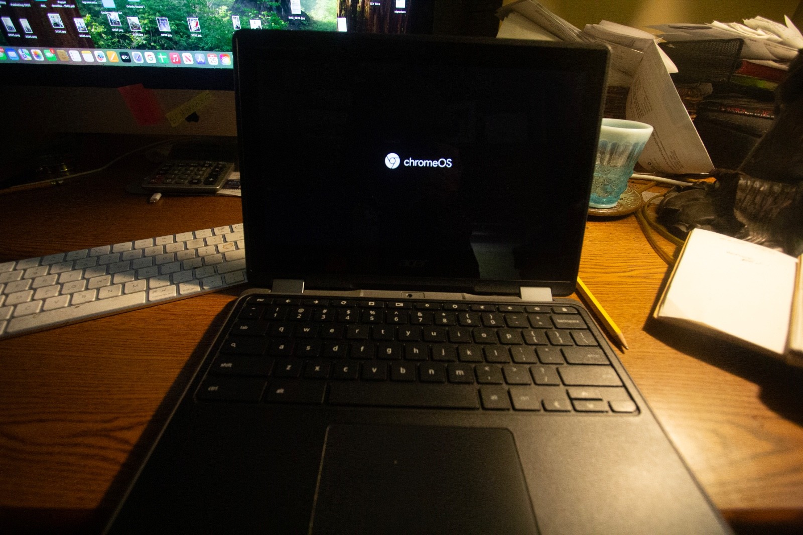 Acer N16Q14 Chrome–Laptop/Tablet—Charger Included. FREE SHIPPING